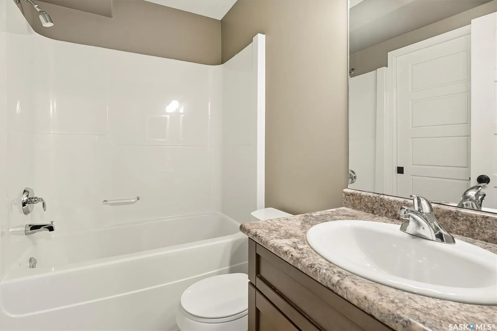 150 Langlois WAY, #553