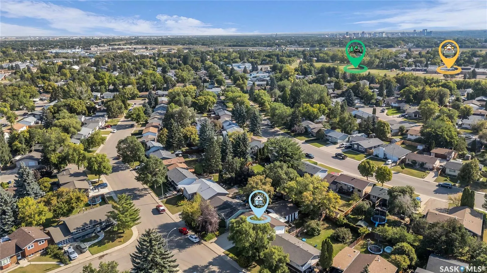 623 Priel CRESCENT