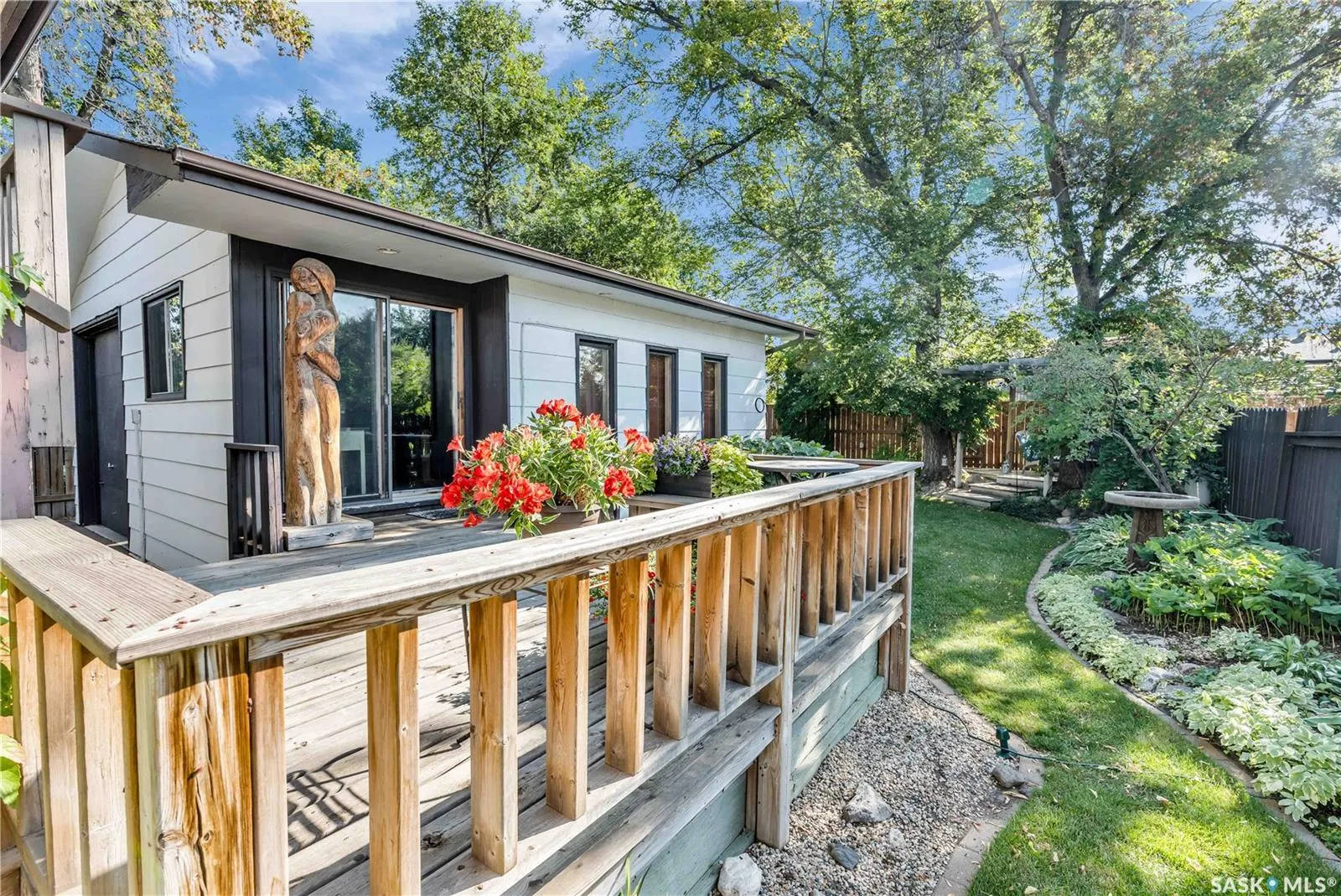 623 Priel CRESCENT