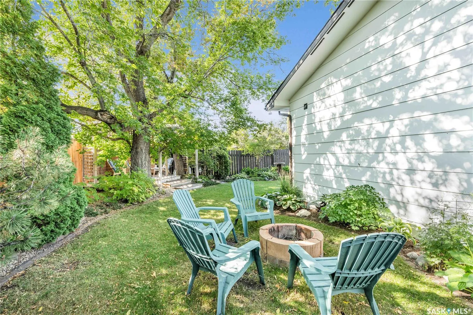 623 Priel CRESCENT