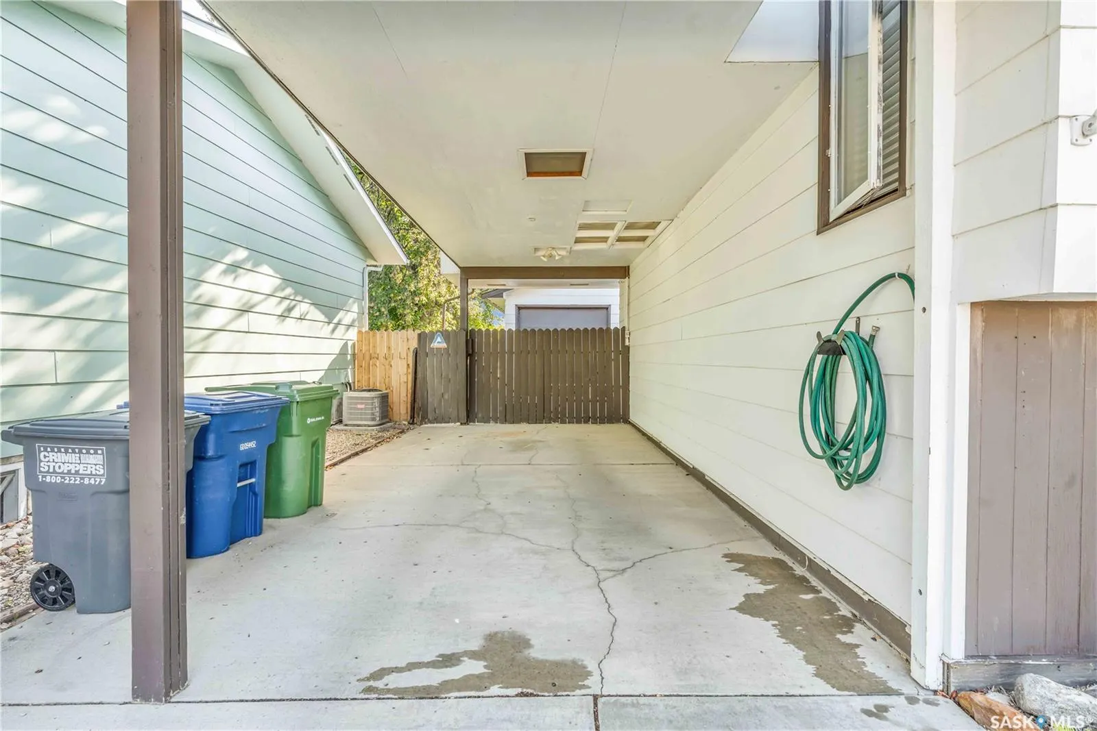 623 Priel CRESCENT