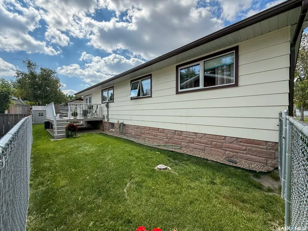 568 Poplar CRESCENT