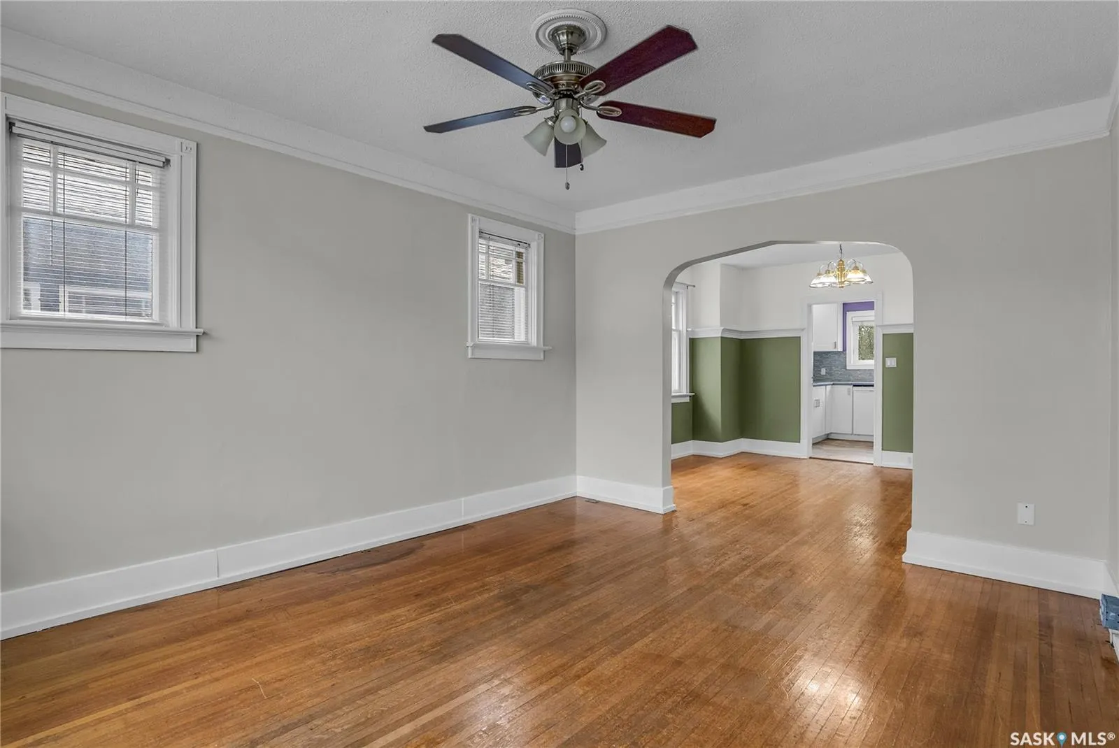 107 28th STREET W