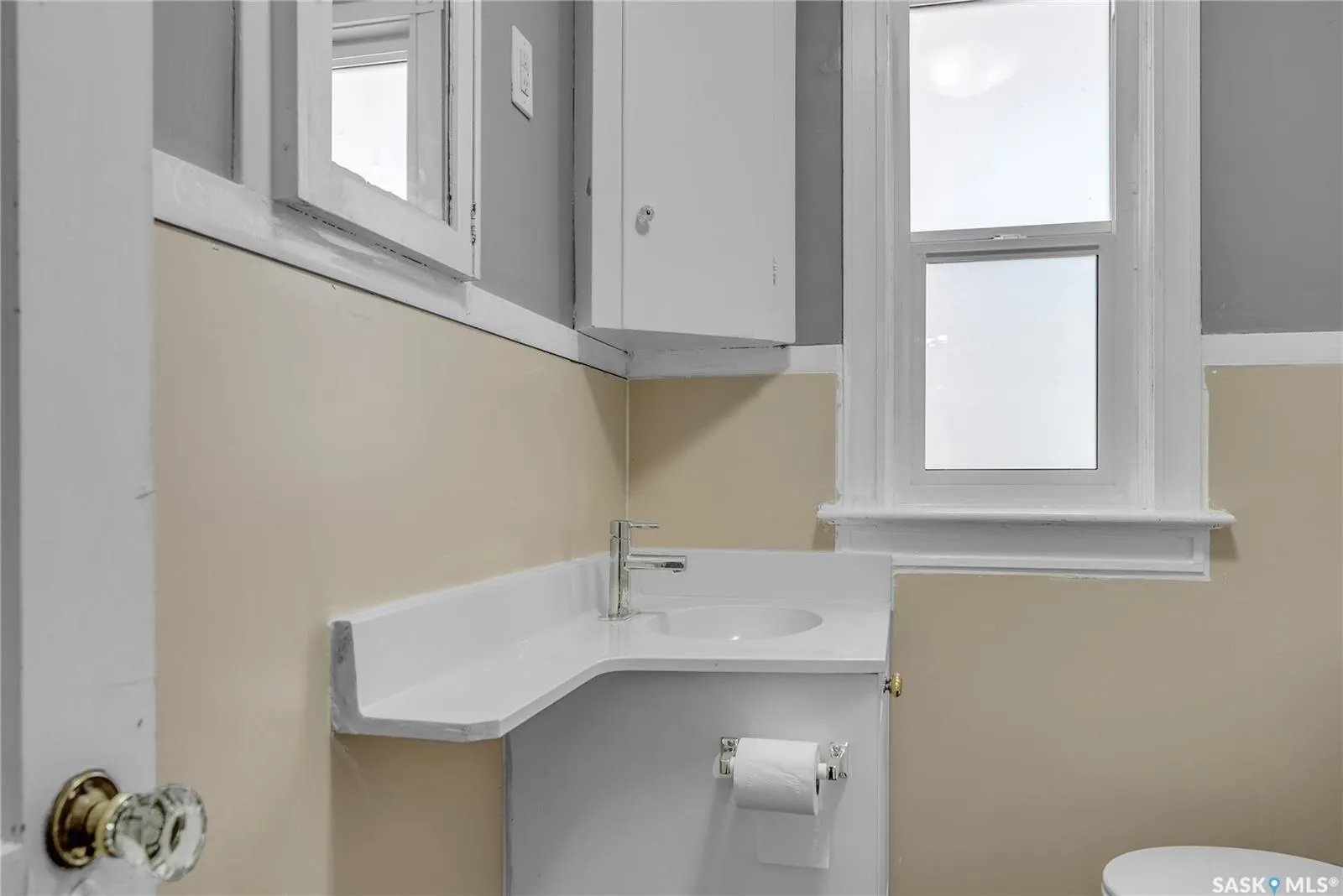 107 28th STREET W