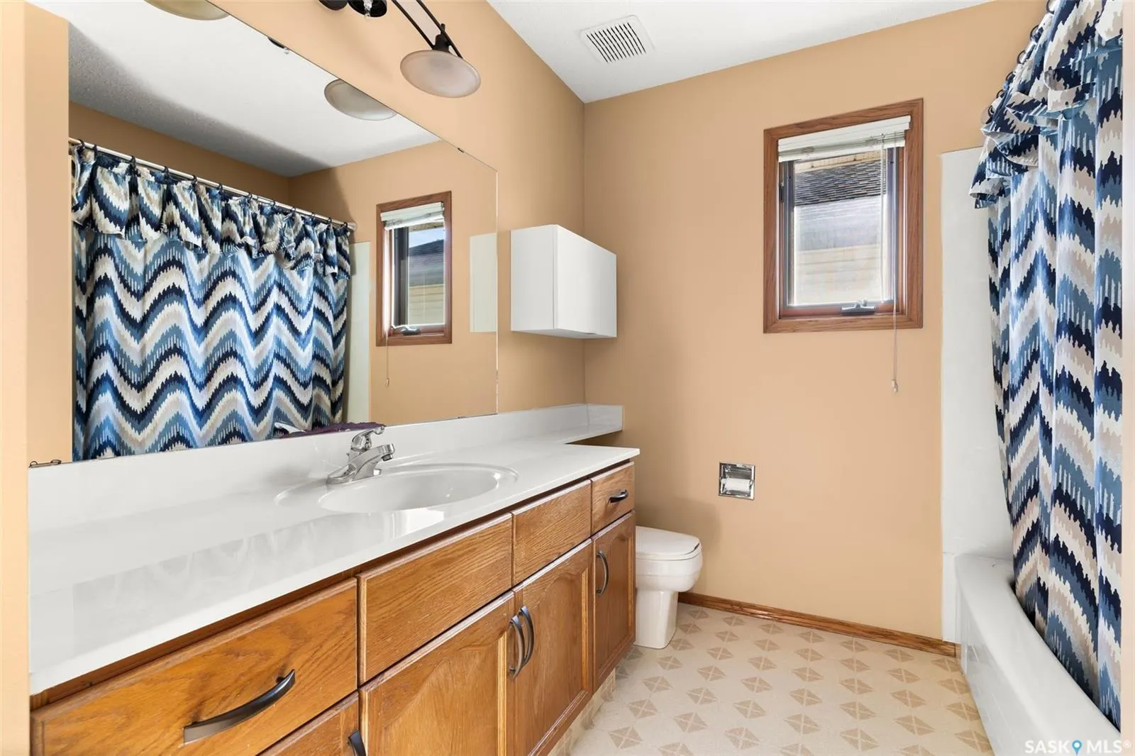 3562 Hazel GROVE