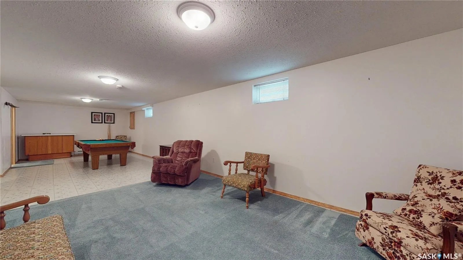 8358 Struthers CRESCENT