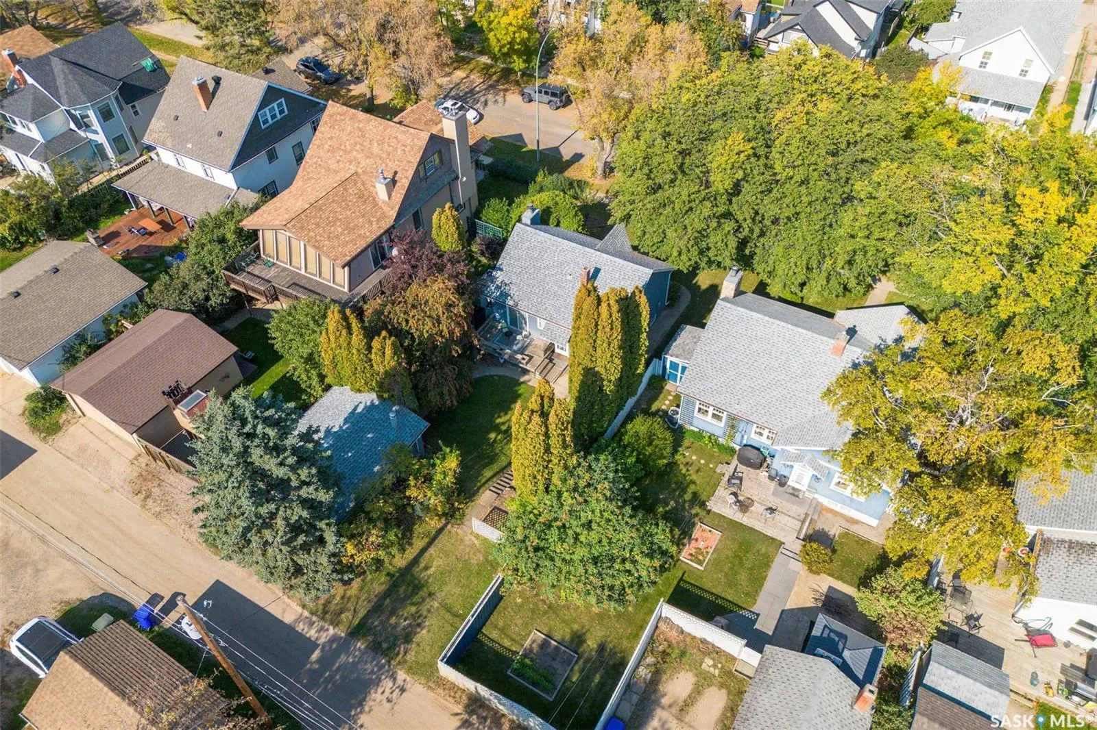 135 21st STREET W