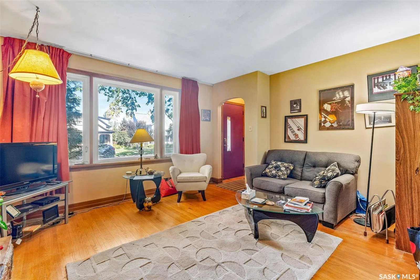 135 21st STREET W