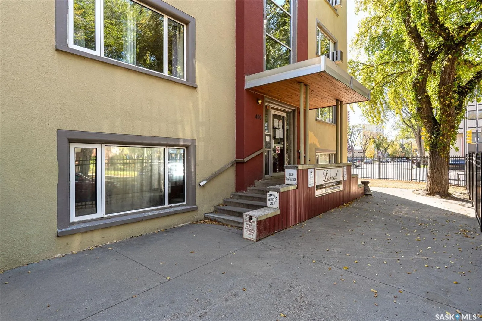 400 4th AVENUE N, #13