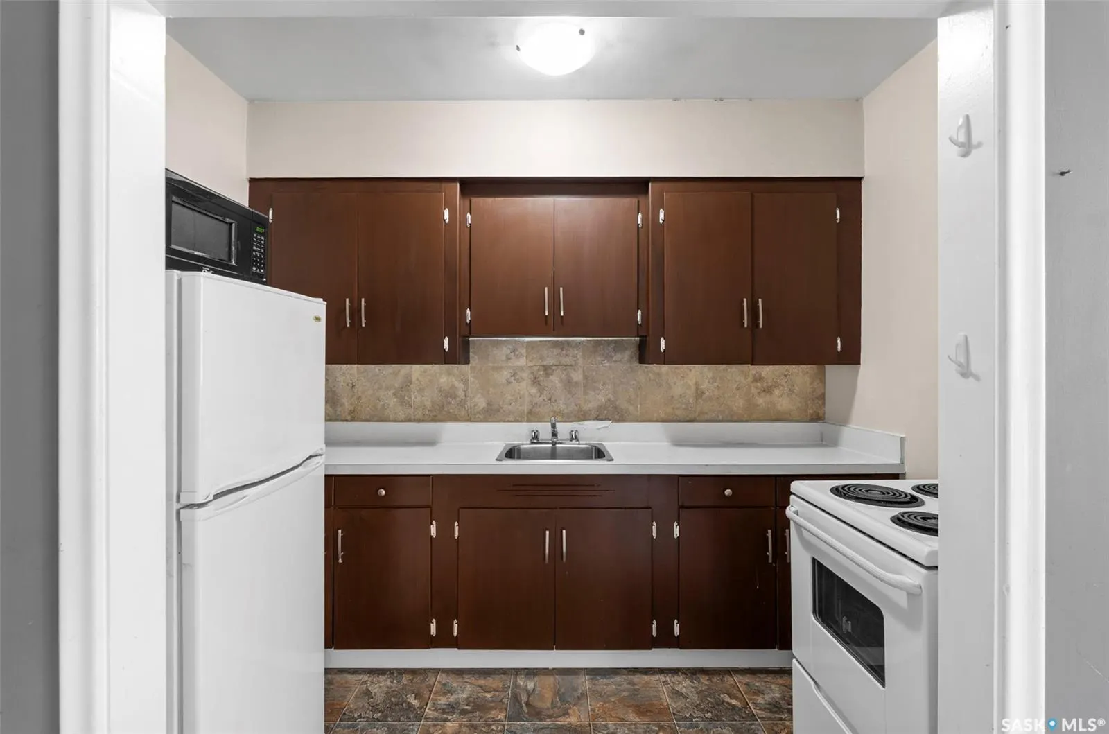 400 4th AVENUE N, #13