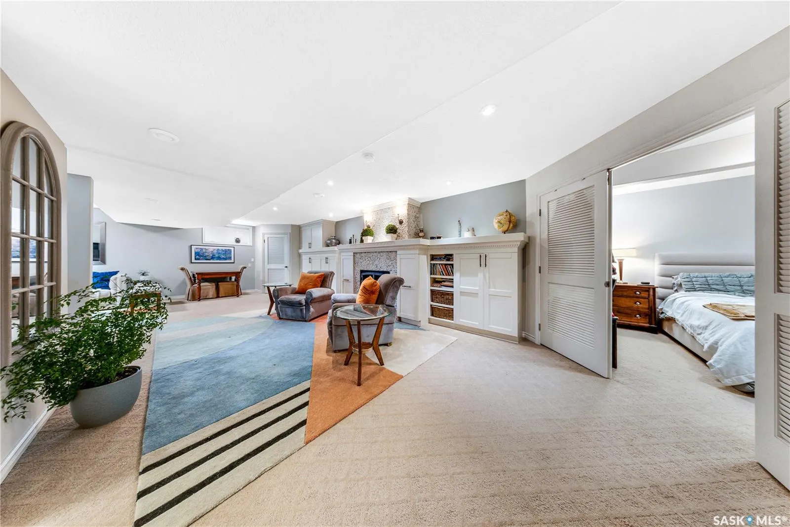 315 Blackburn CRESCENT