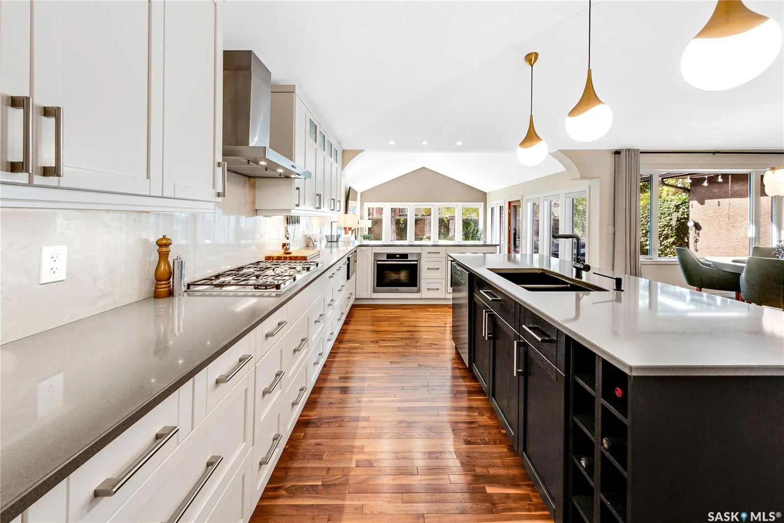 315 Blackburn CRESCENT