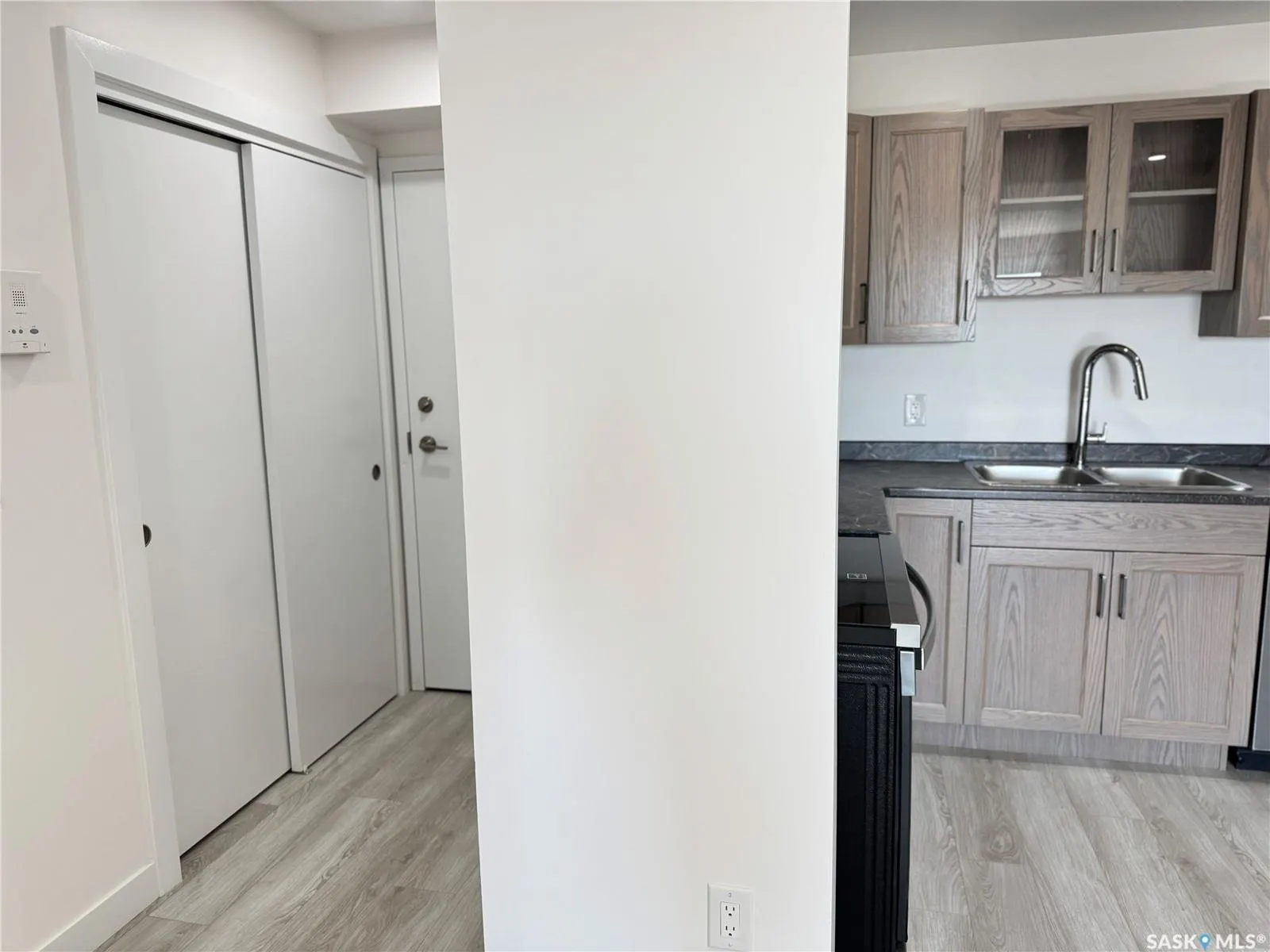 607 10th STREET, #403