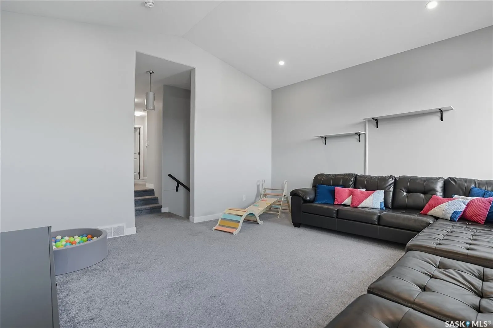 767 McFaull LANE