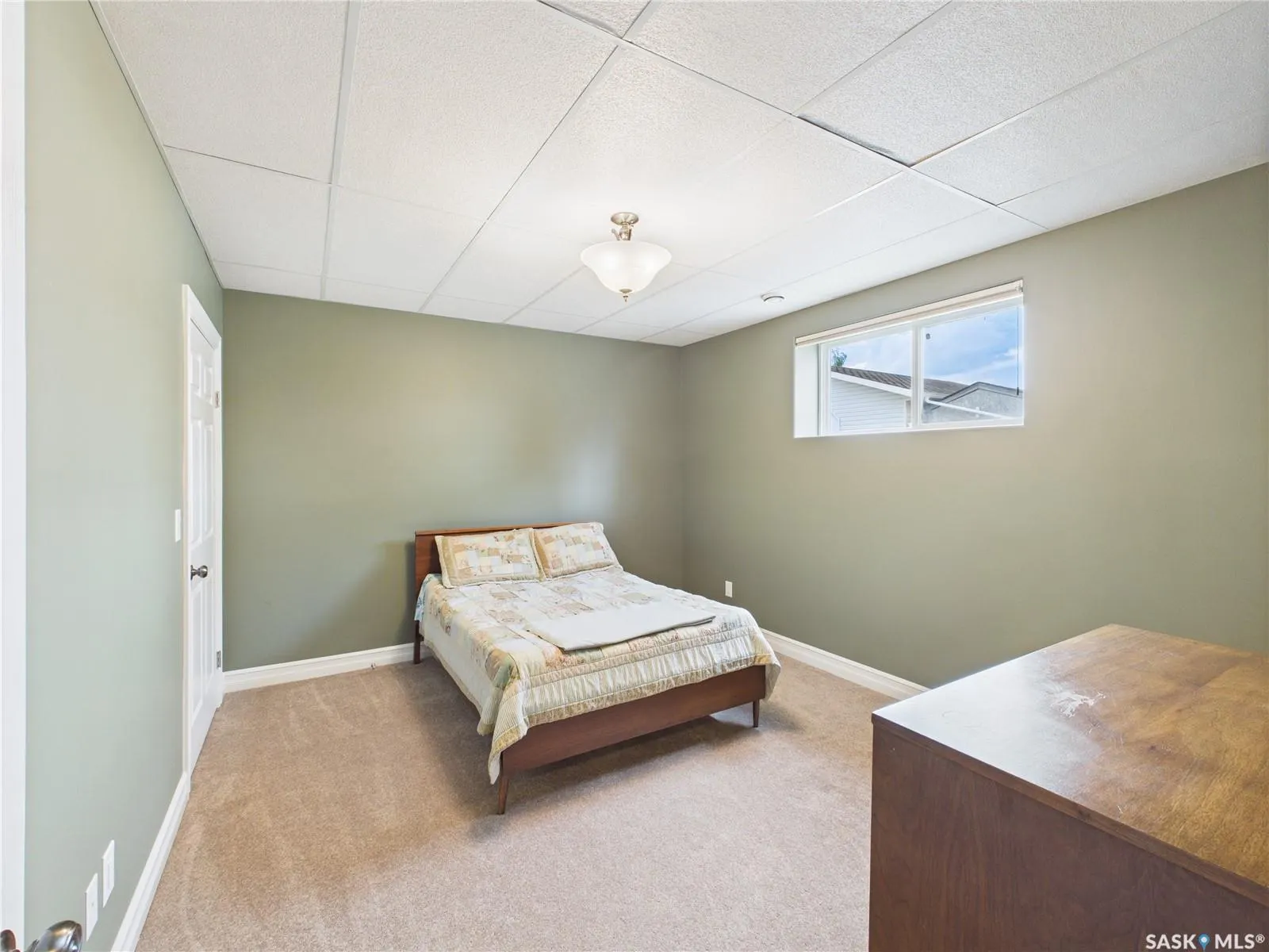 100 2nd STREET