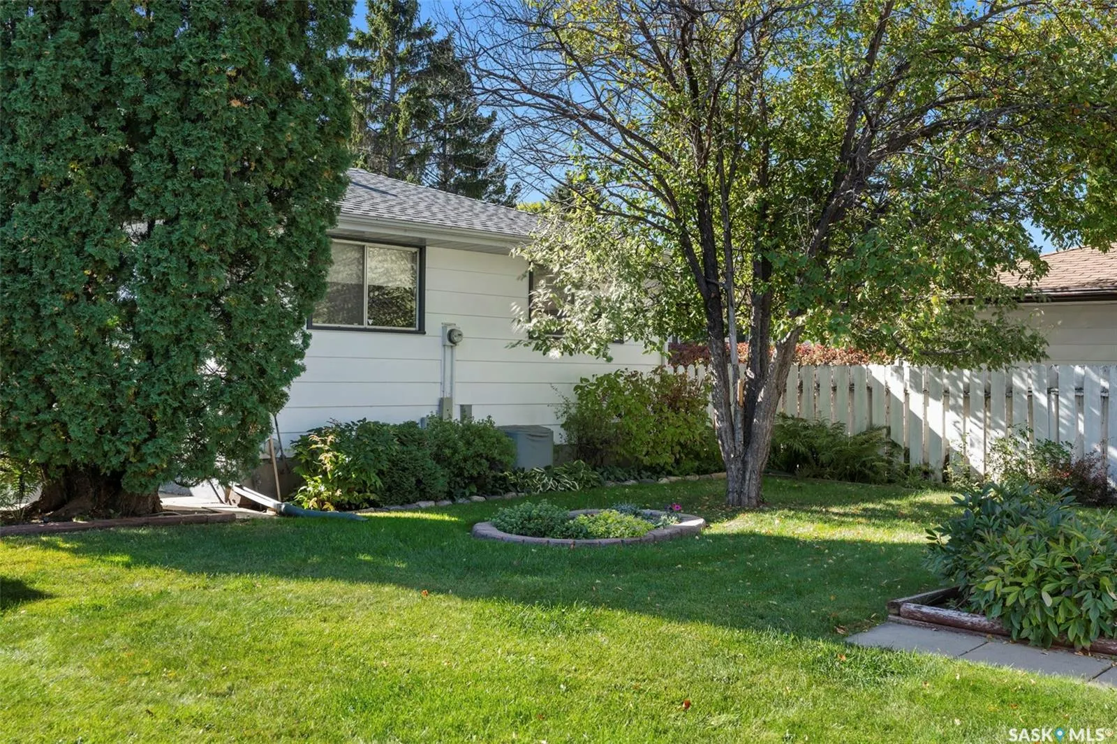 389 Balsam CRESCENT