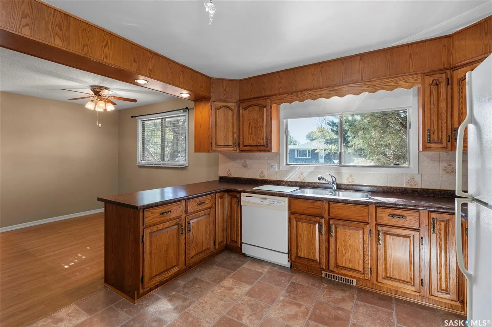 389 Balsam CRESCENT