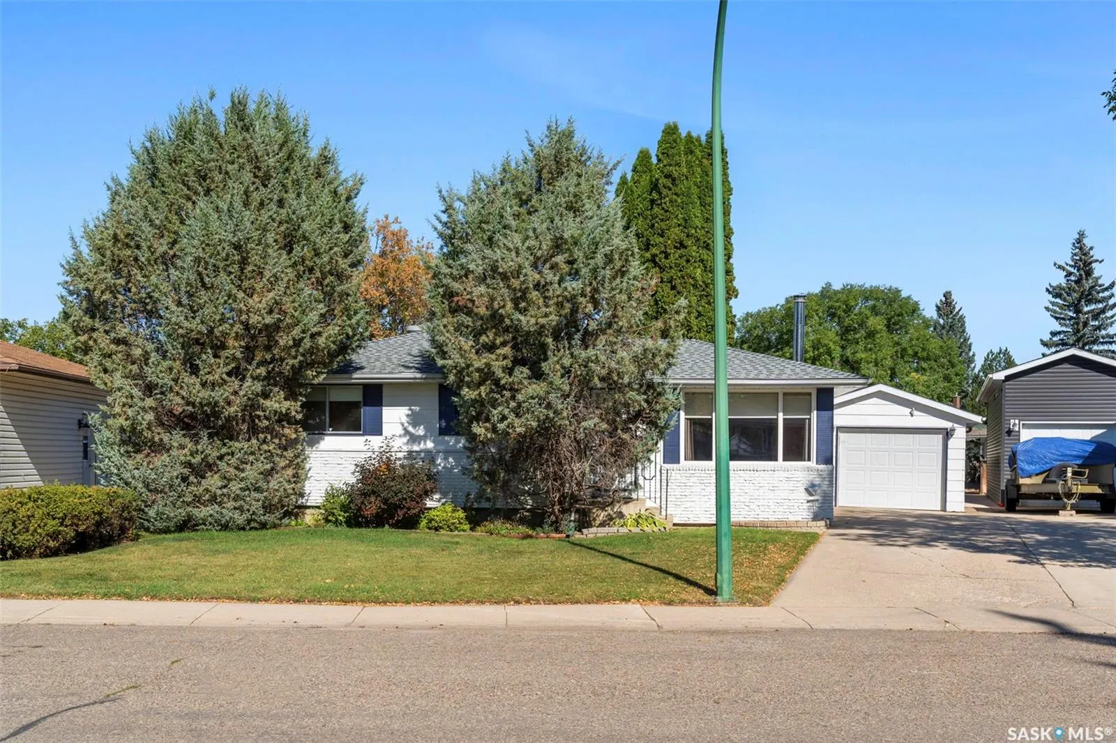 389 Balsam CRESCENT