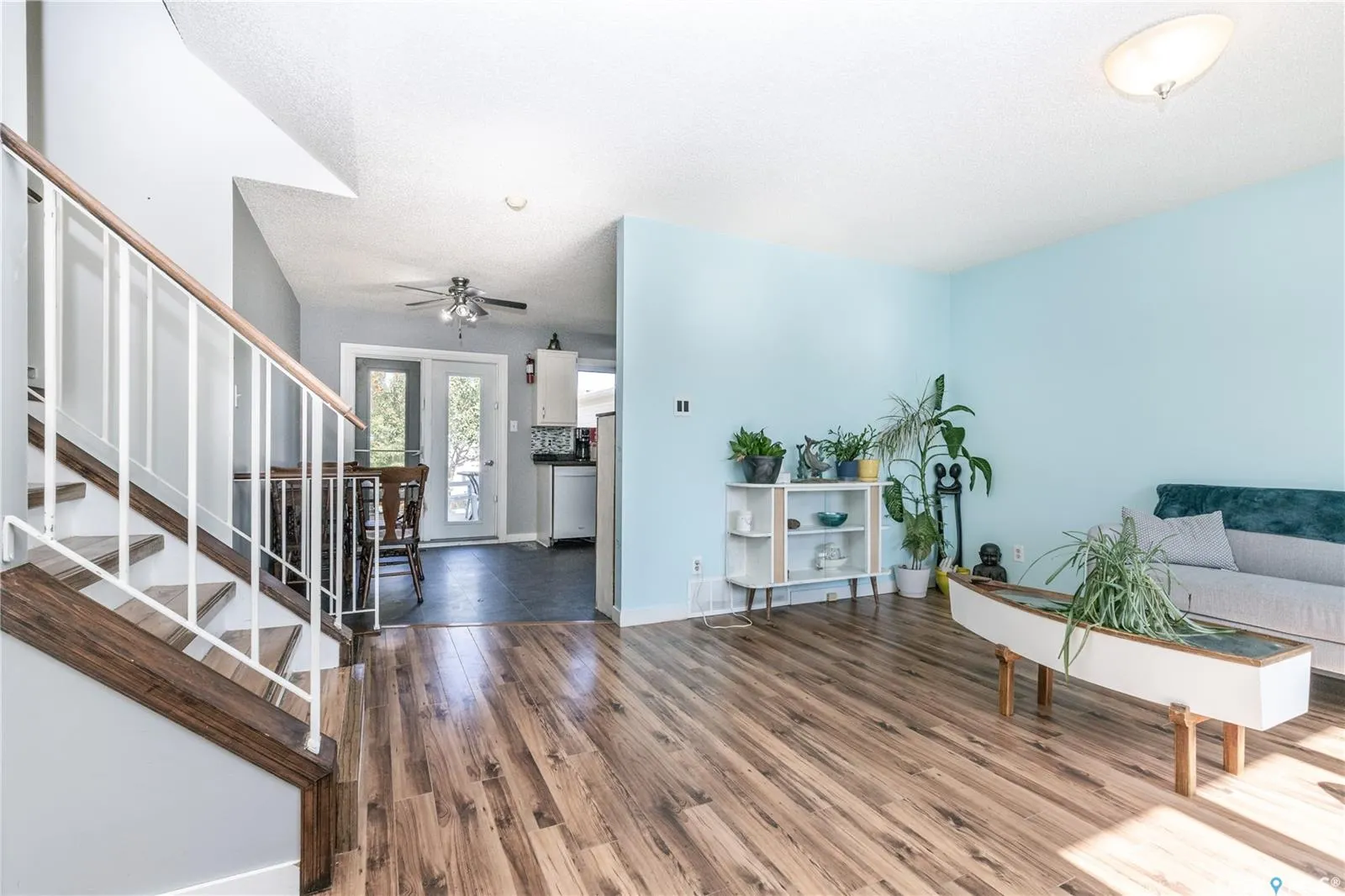 734 Whelan WAY