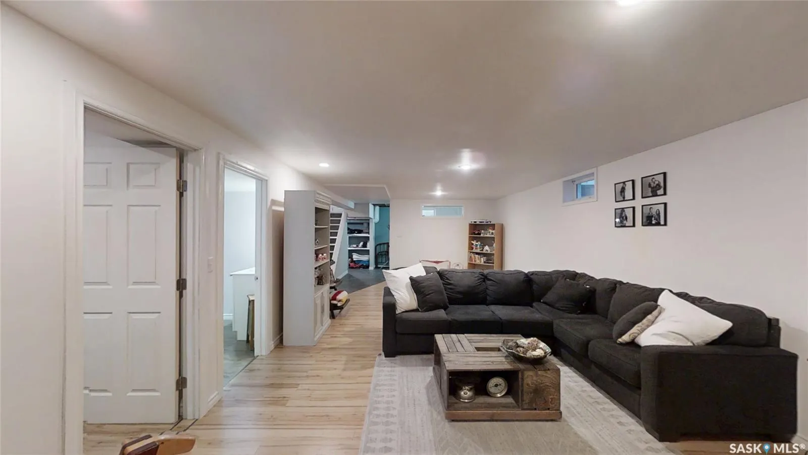 206 Perehudoff COURT