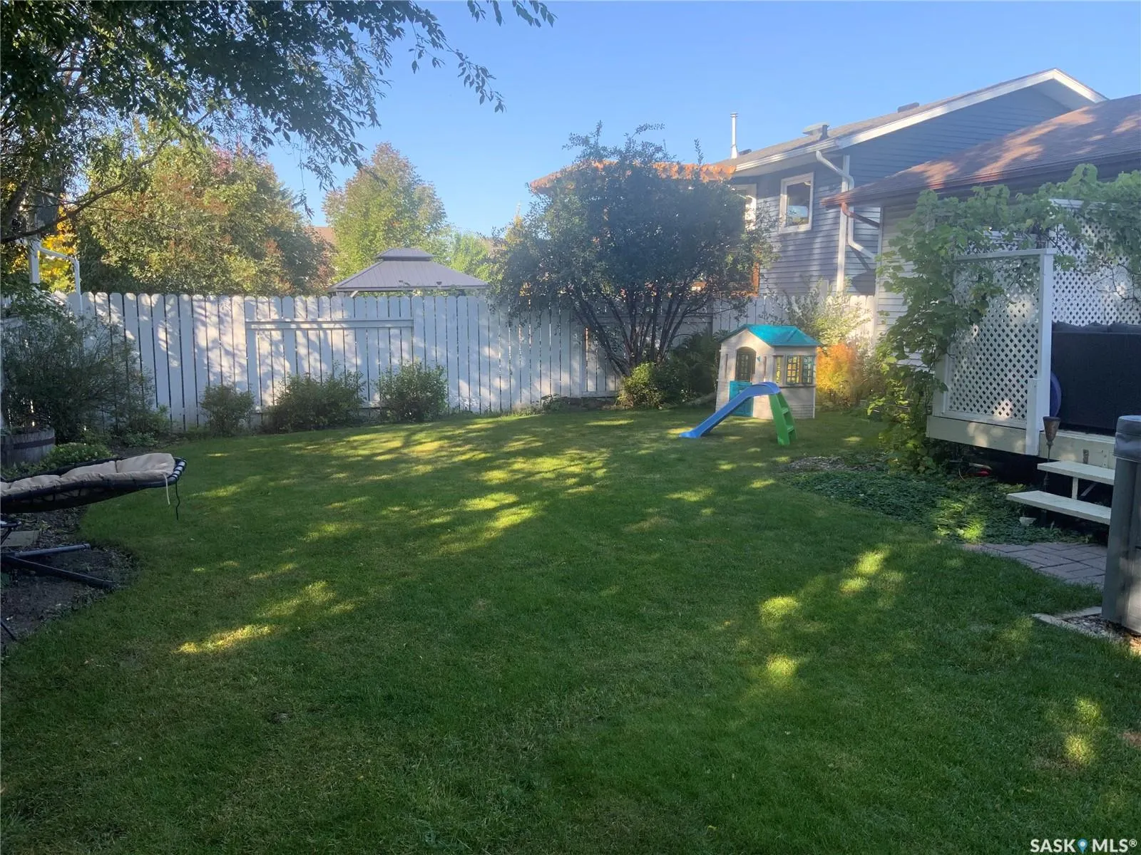 206 Perehudoff COURT
