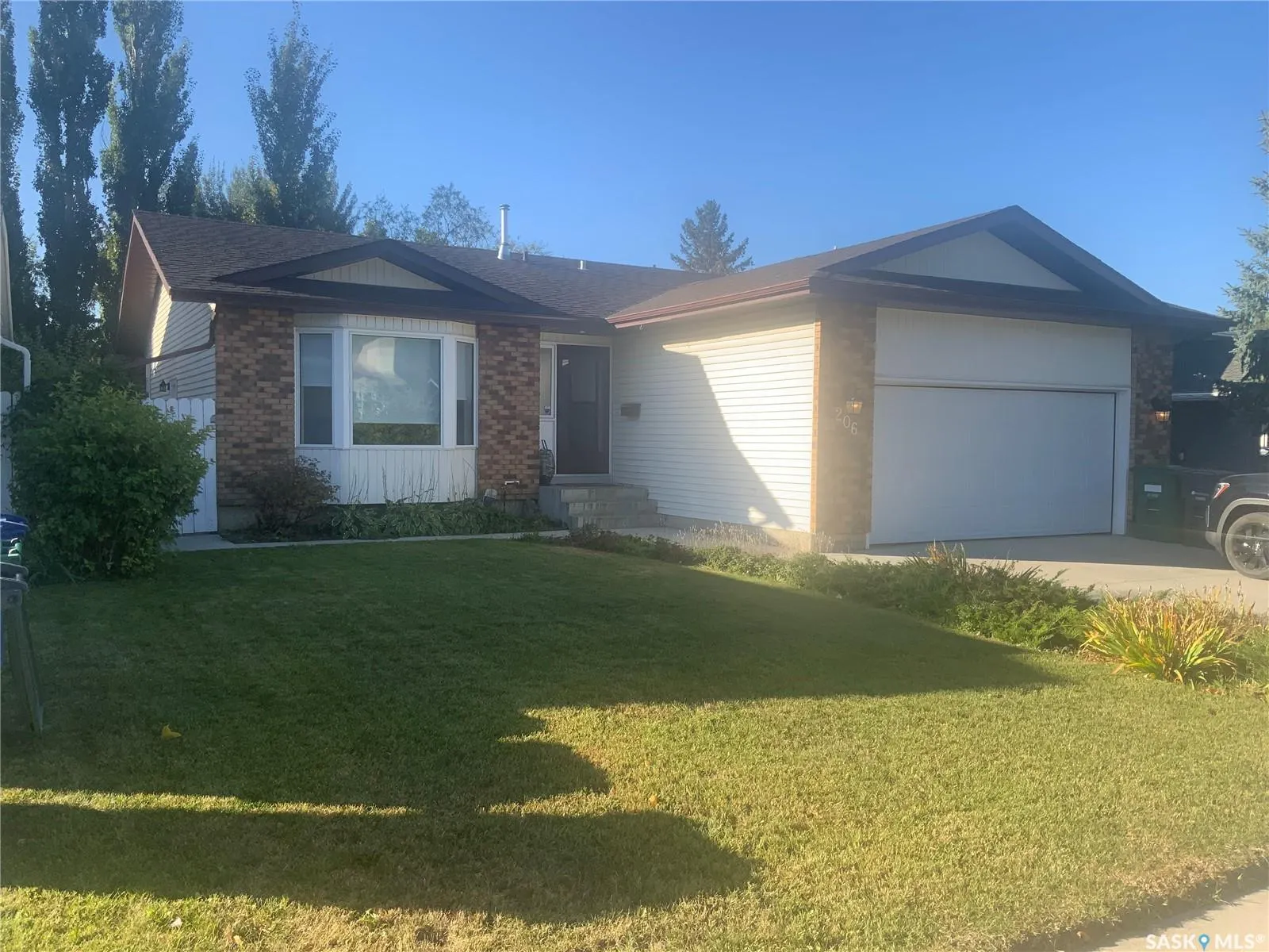 206 Perehudoff COURT