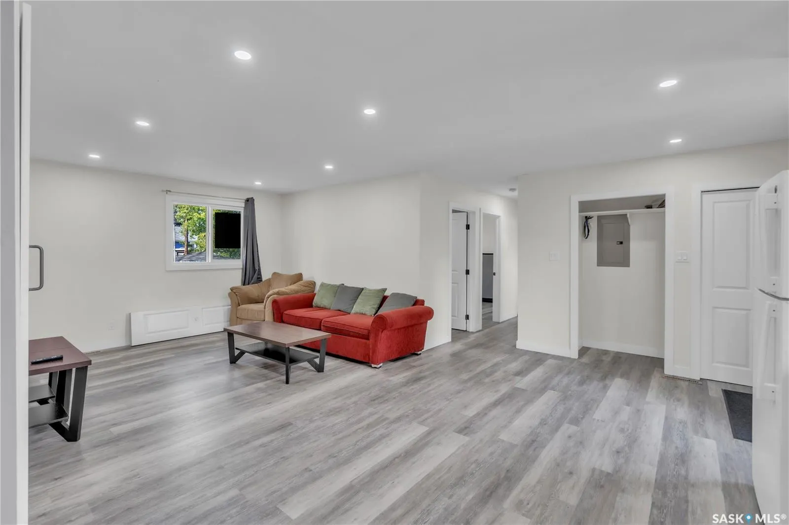 145 1st STREET E
