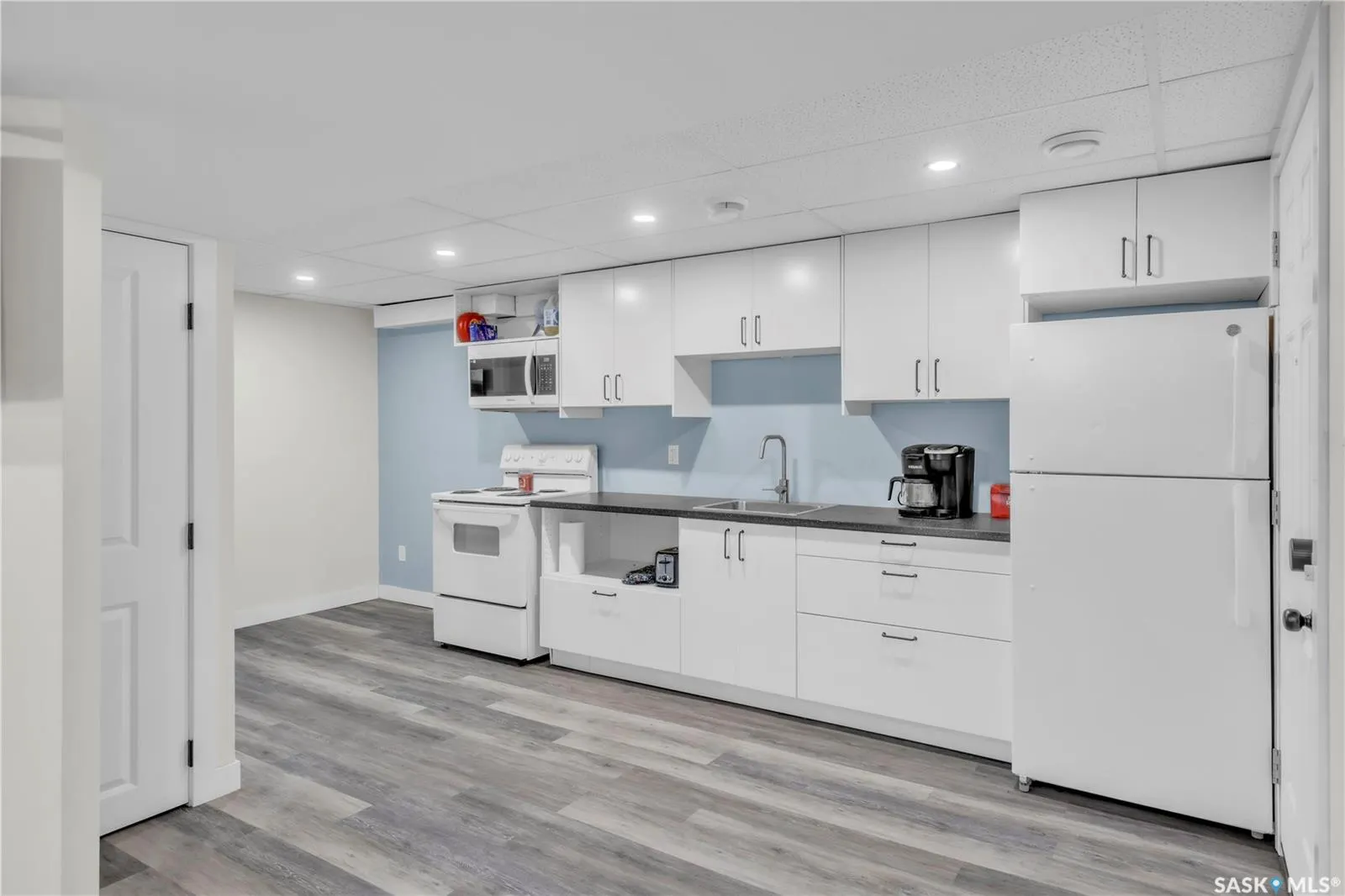 145 1st STREET E