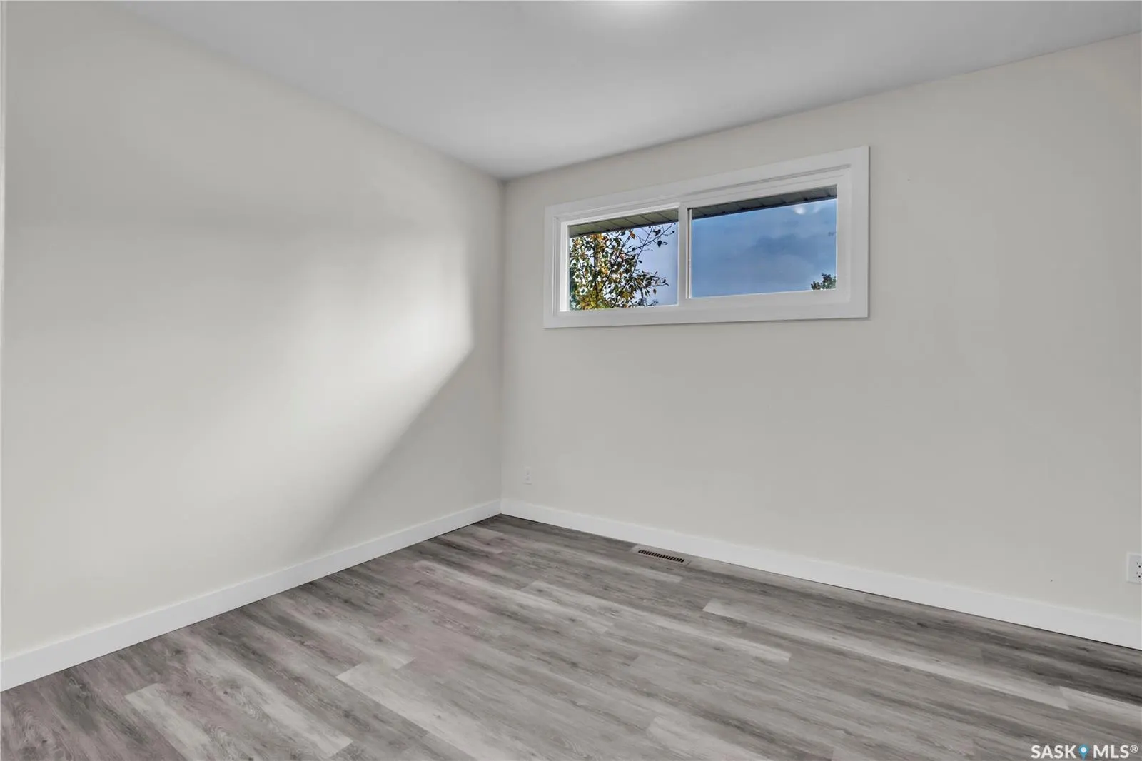 145 1st STREET E