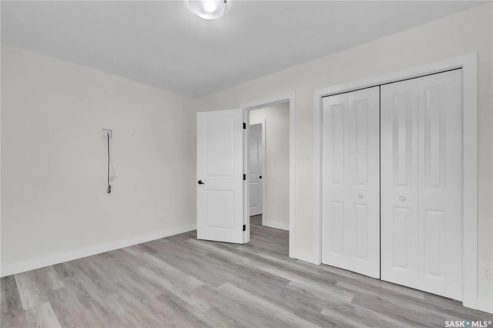 145 1st STREET E