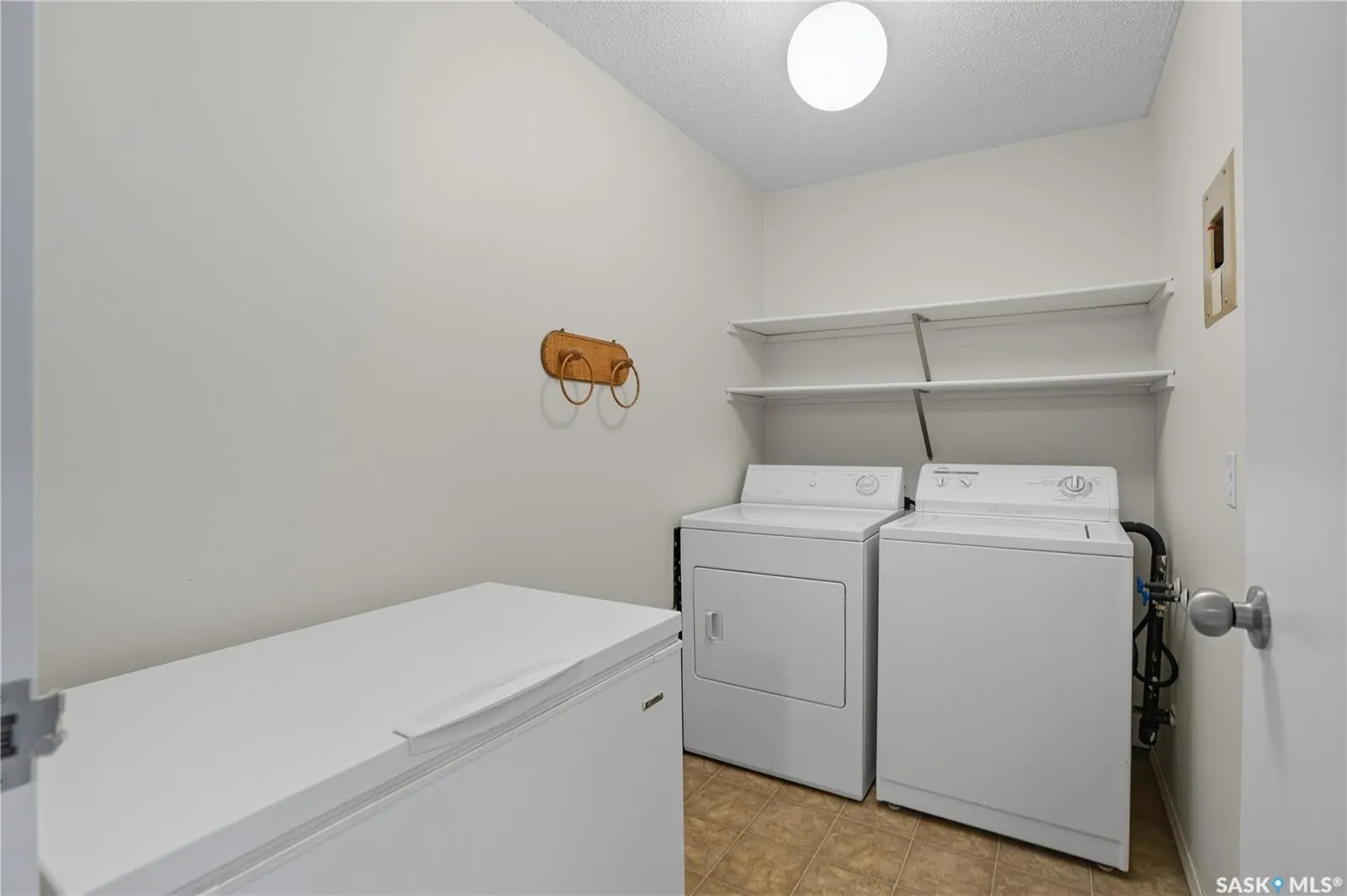 111 Wedge ROAD, #210