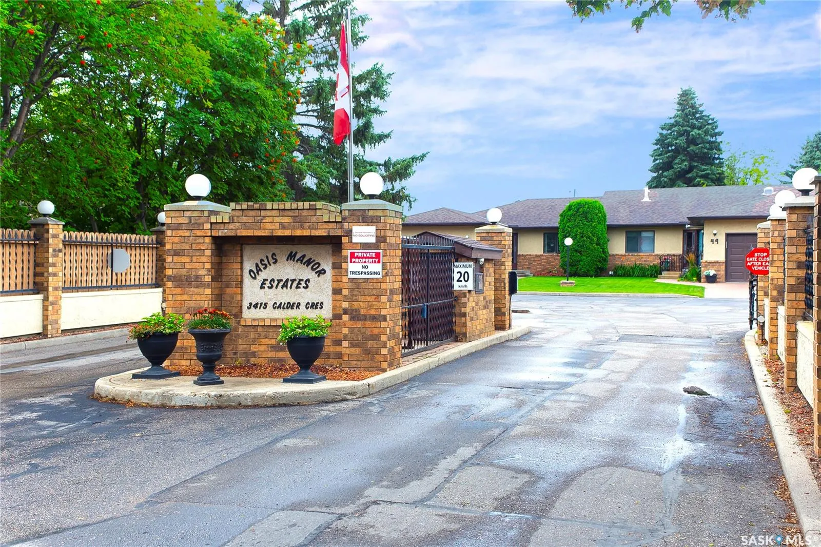 3415 Calder CRESCENT, #8