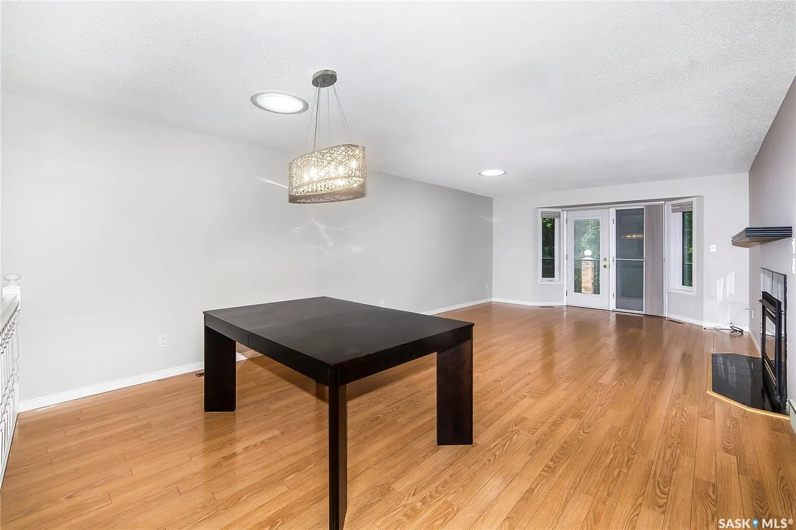 3415 Calder CRESCENT, #8