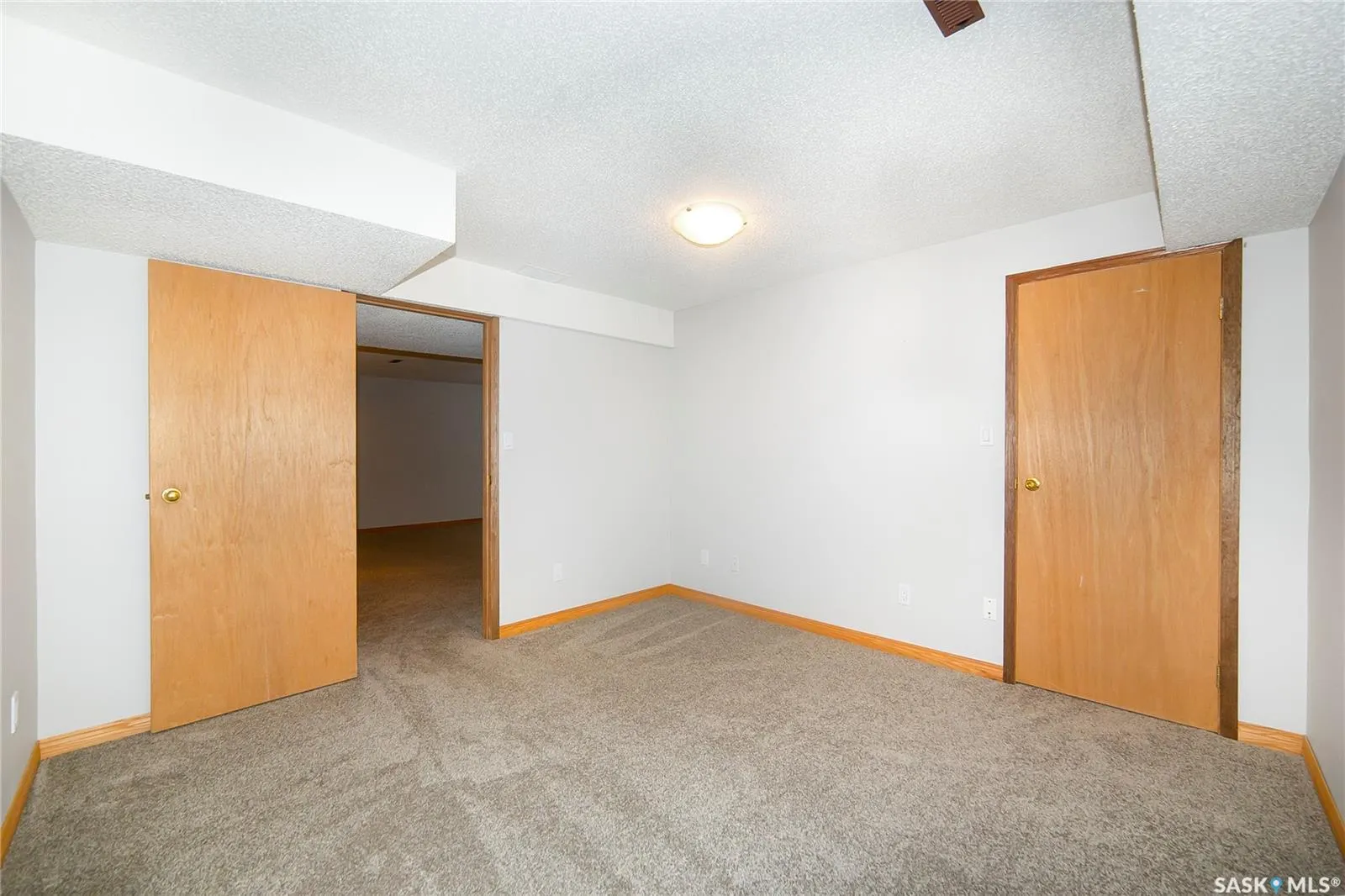 3415 Calder CRESCENT, #8