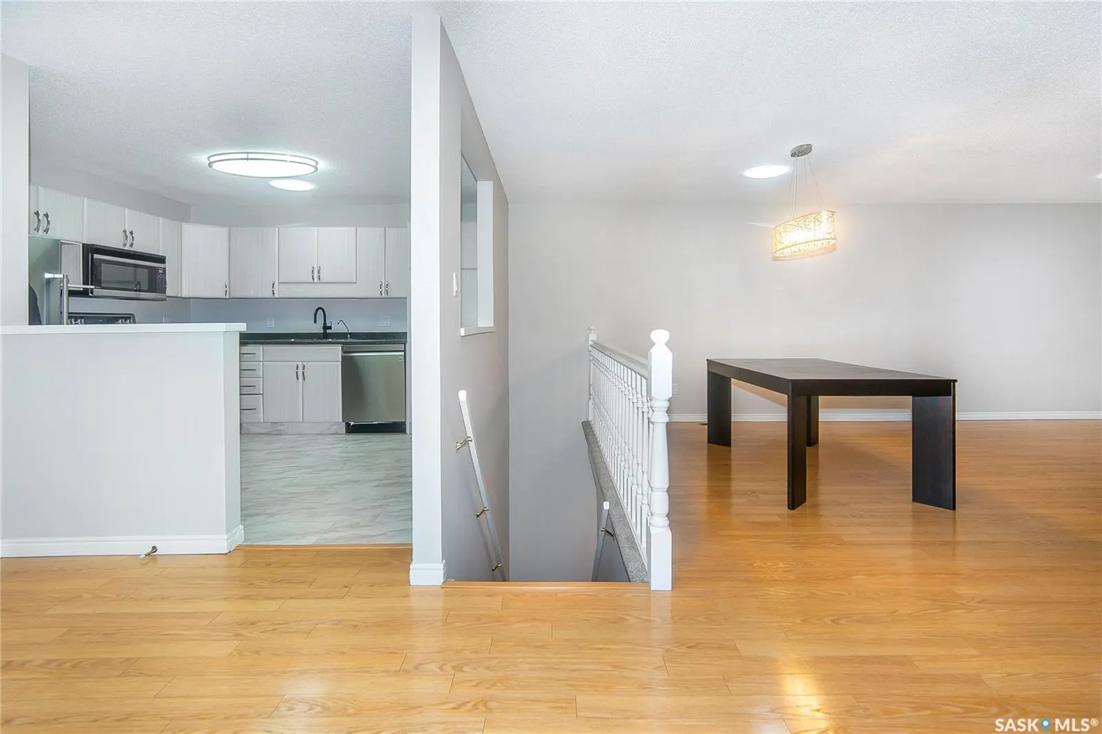 3415 Calder CRESCENT, #8