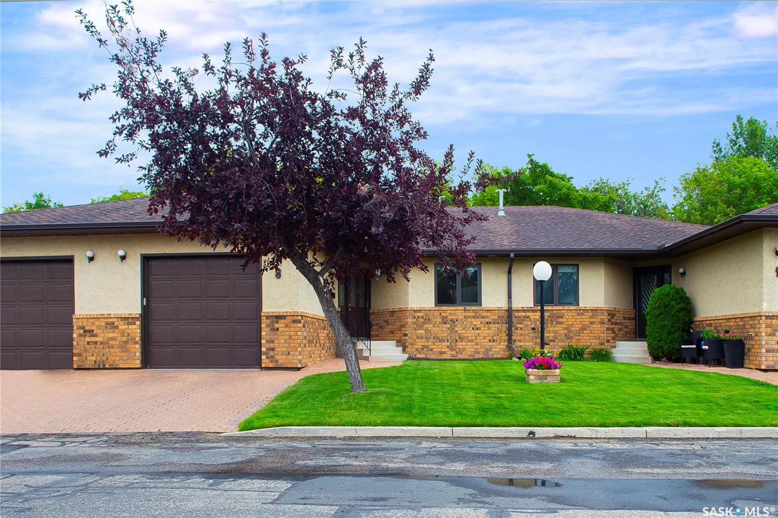 3415 Calder CRESCENT, #8