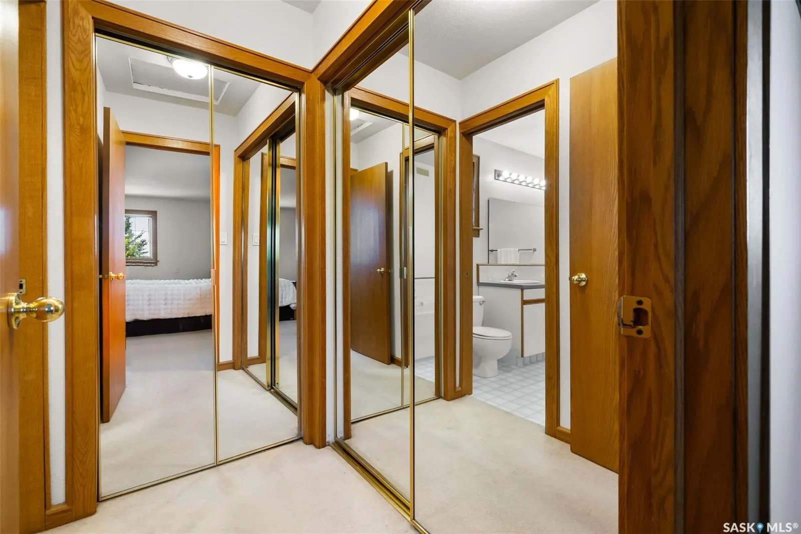20 SAPPHIRE BAY