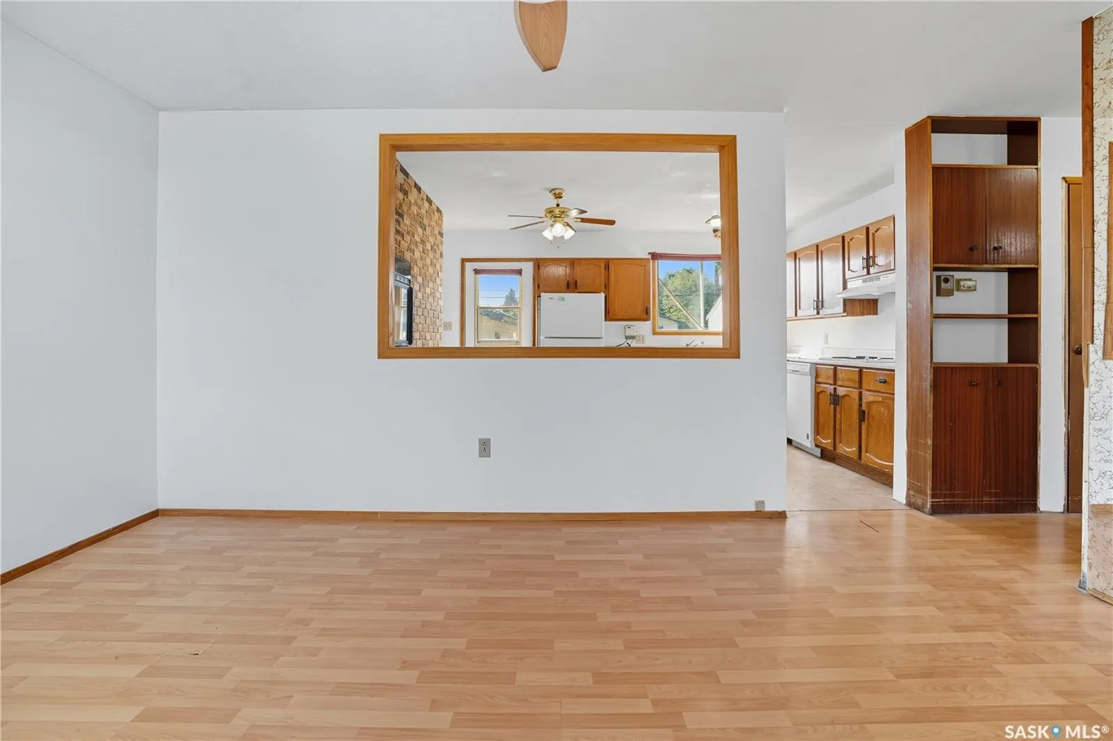 244 5th AVENUE E