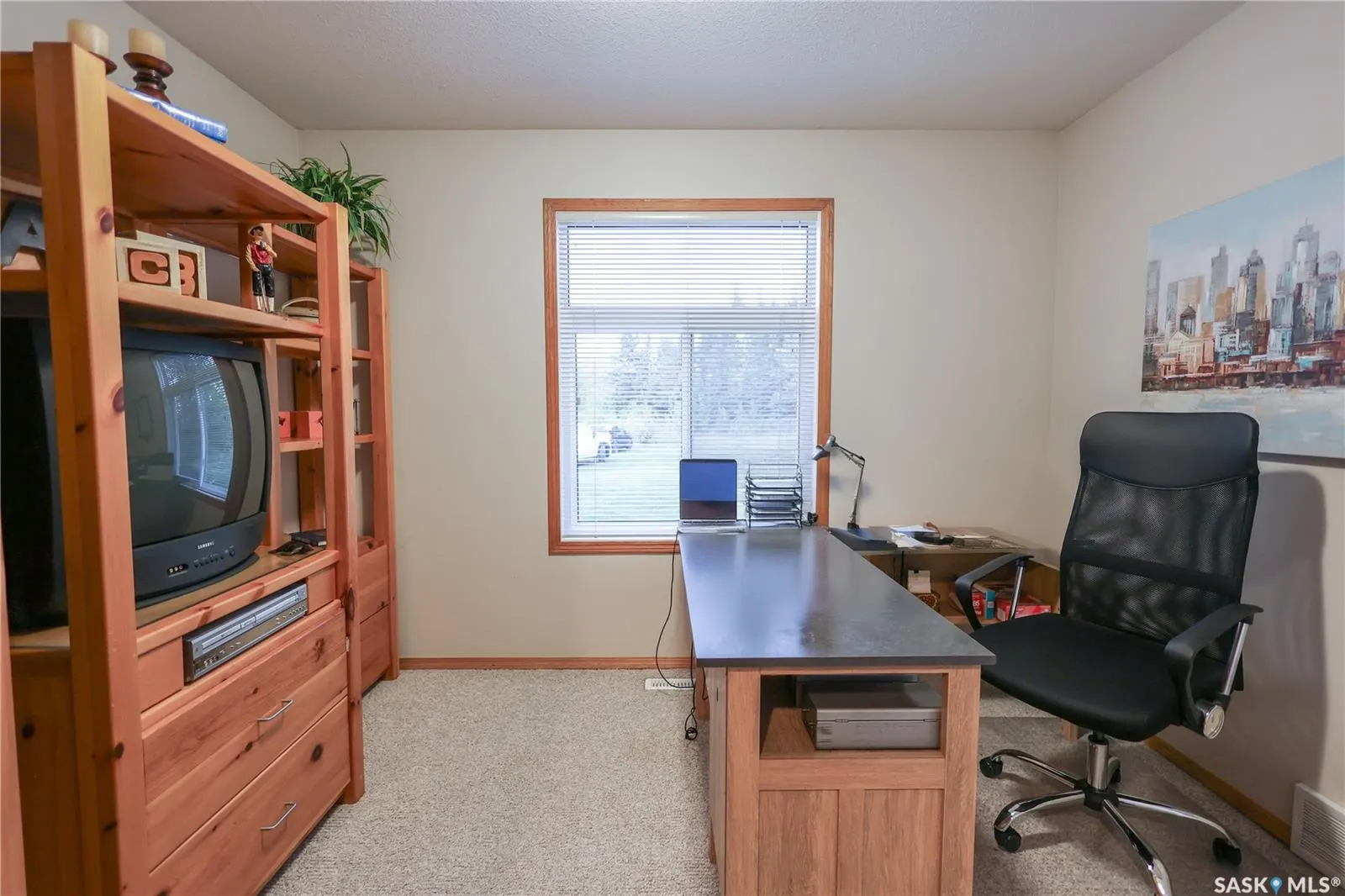 105 Crestview DRIVE