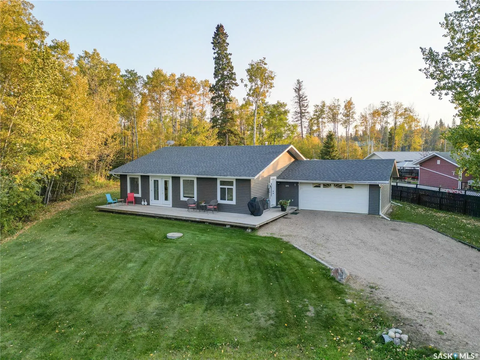 105 Crestview DRIVE