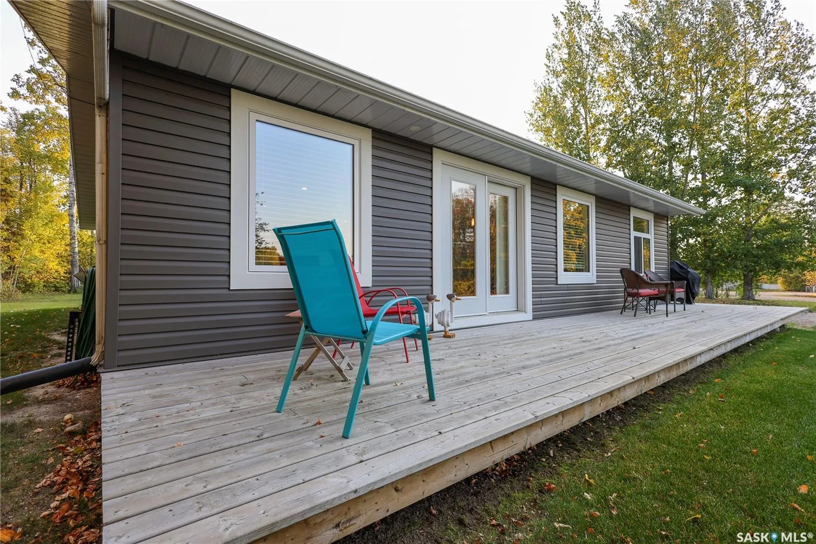 105 Crestview DRIVE