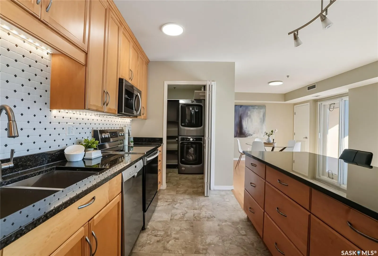 902 Spadina CRESCENT E, #609