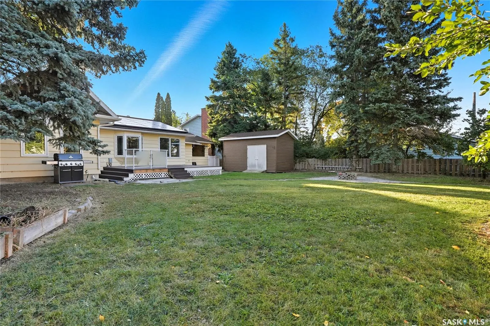 518 Bate CRESCENT