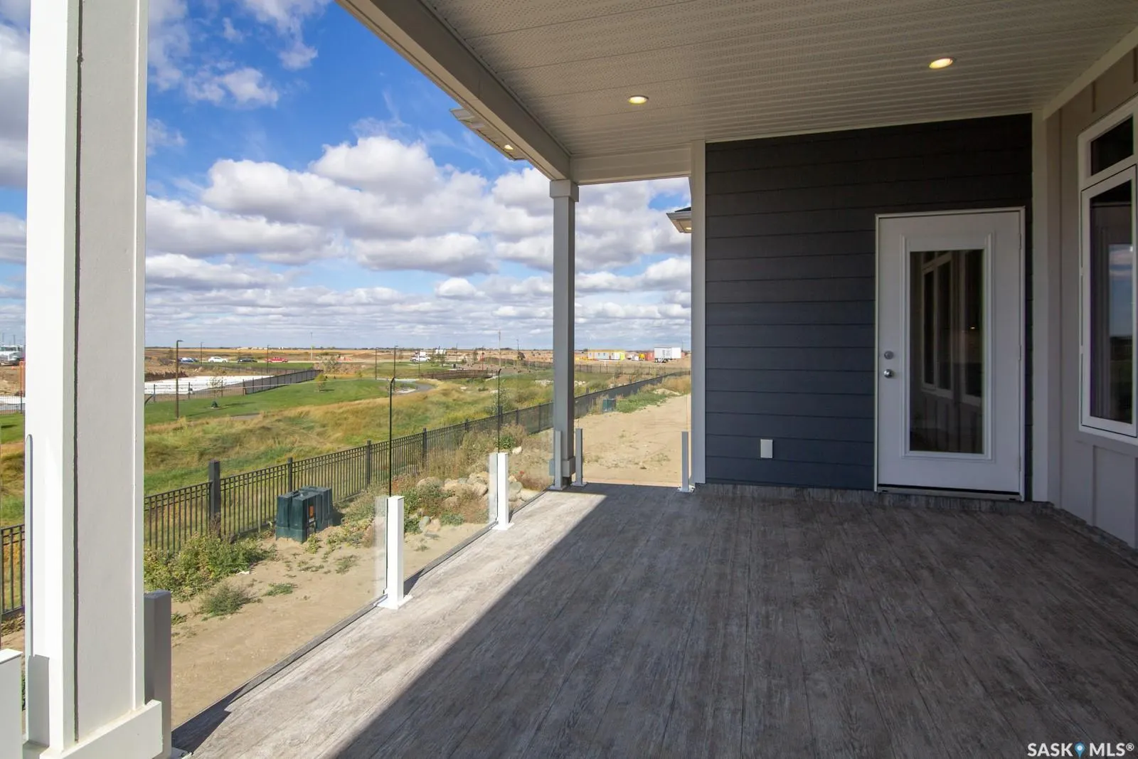 423 Sharma CRESCENT