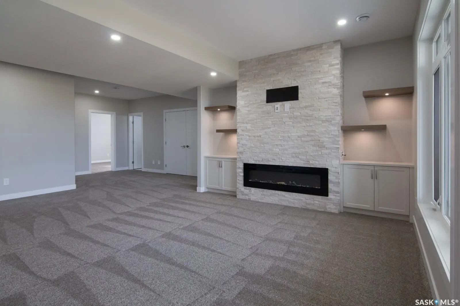 423 Sharma CRESCENT