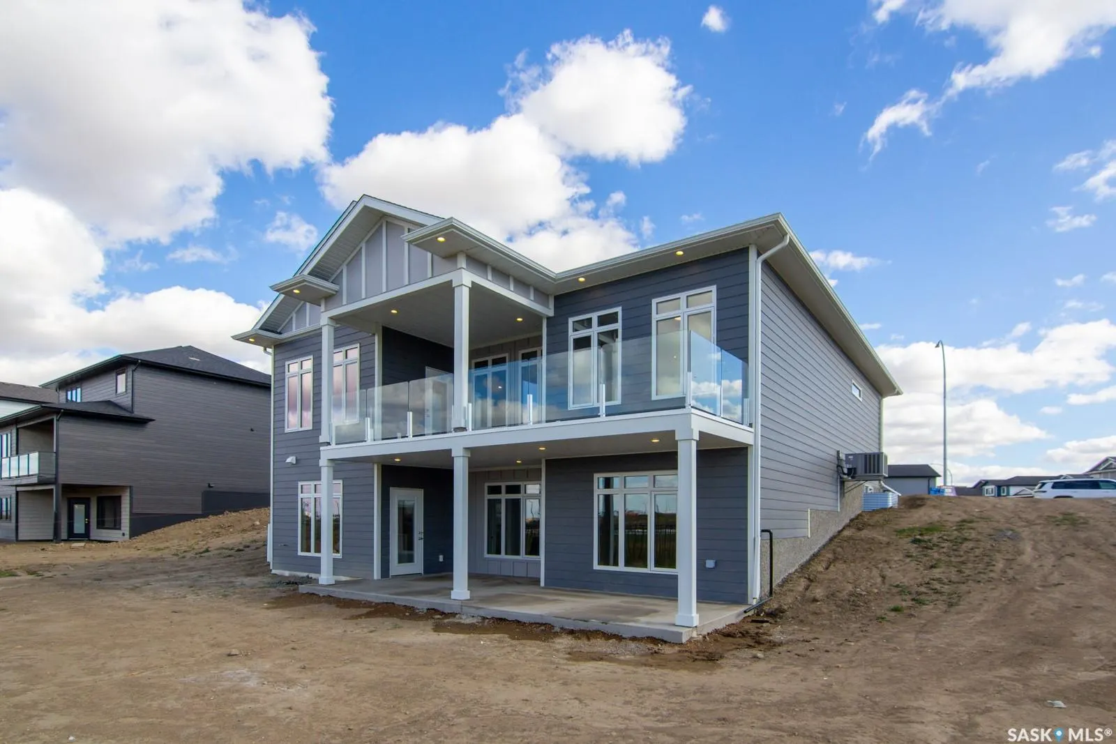 423 Sharma CRESCENT