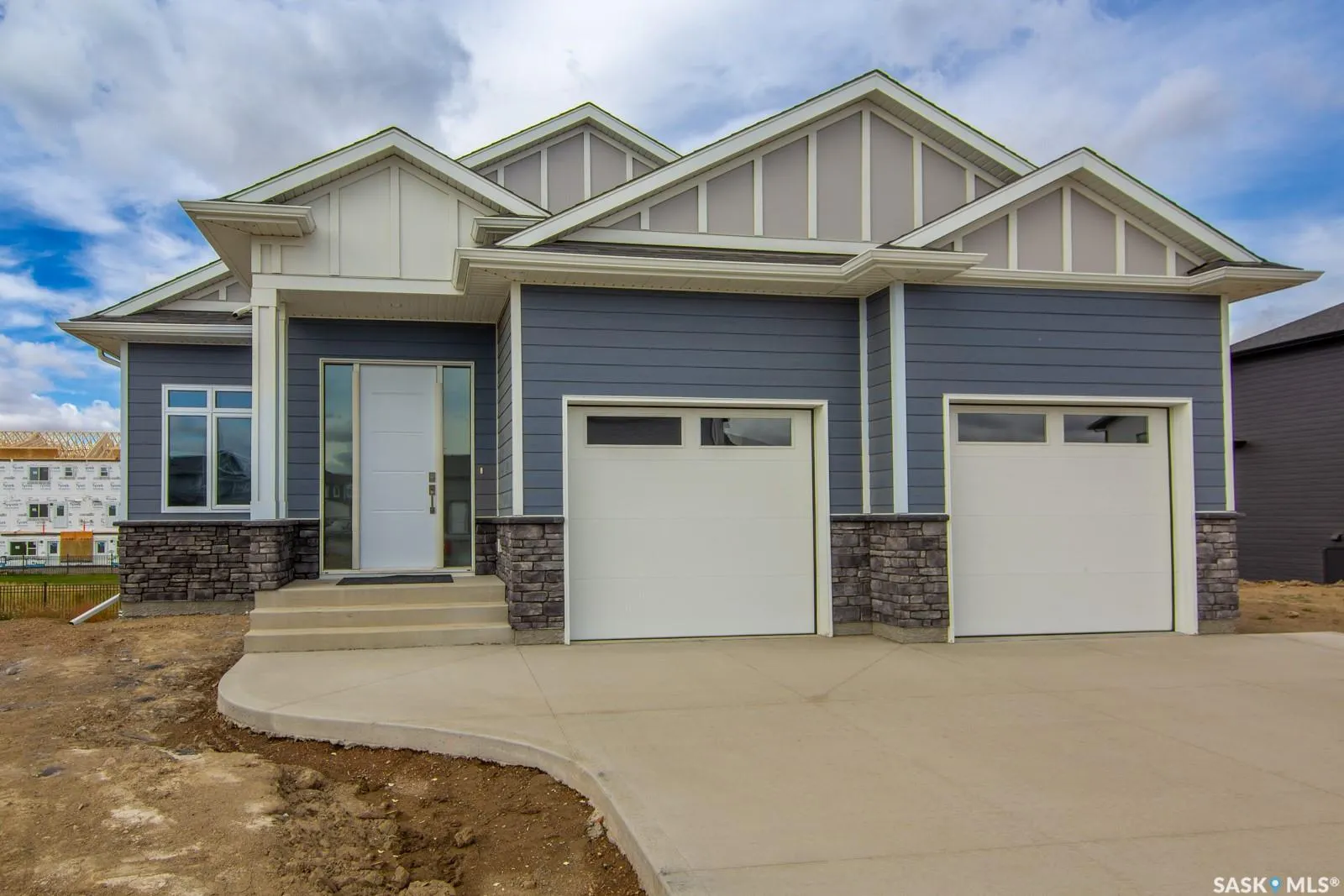 423 Sharma CRESCENT
