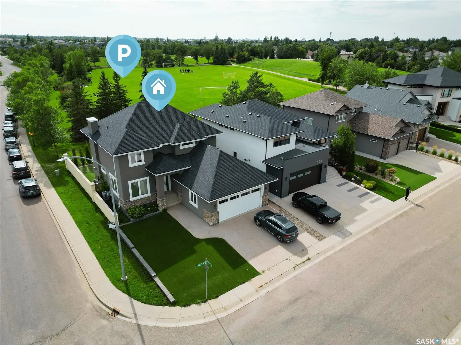 438 Horlick MANOR