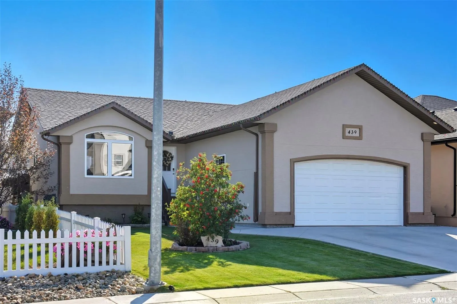 439 Snead CRESCENT