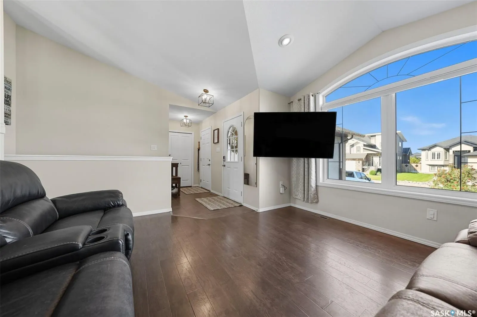 439 Snead CRESCENT